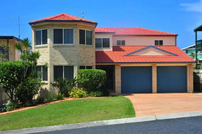 6 Ti Tree Rd, Sandy Beach NSW 2456