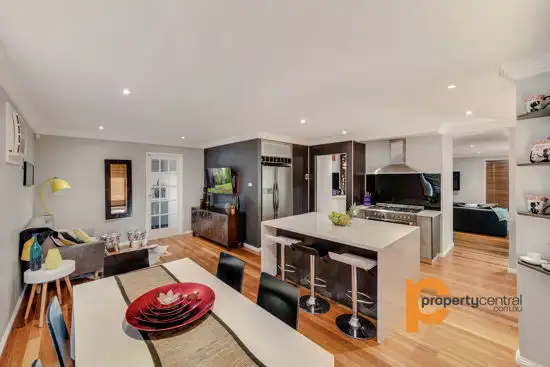 Fifth view of Homely house listing, 10 Tharkinna Close, Cranebrook NSW 2749