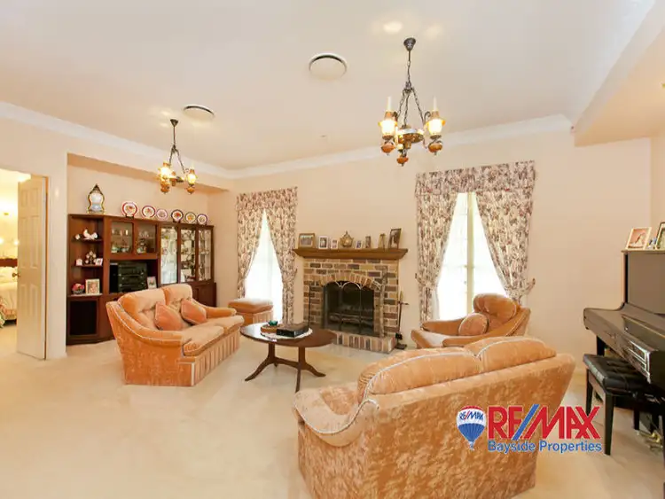 Seventh view of Homely house listing, 8 Silverash Crt, Capalaba QLD 4157