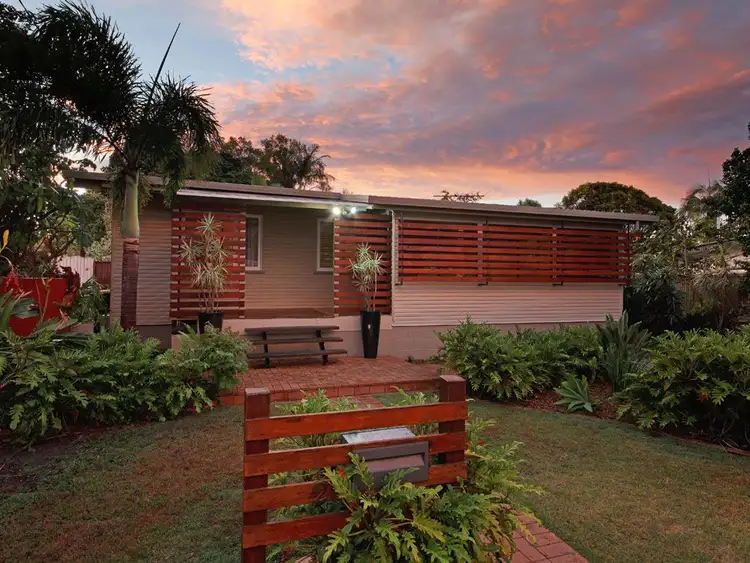 2 Savannah Street, Redcliffe QLD 4020