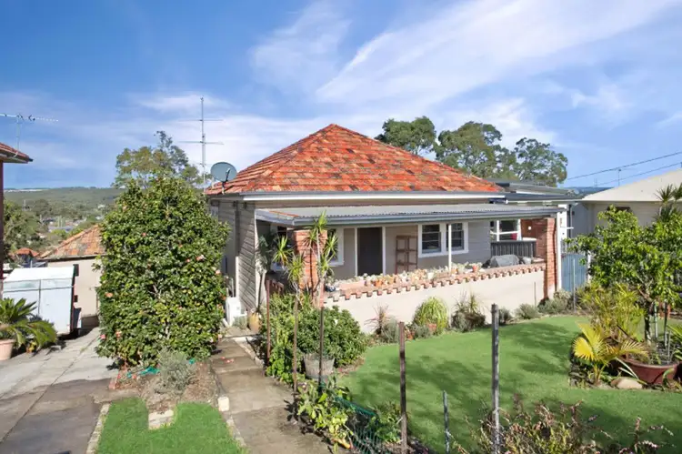 15 Rae Street, Birmingham Gardens NSW 2287