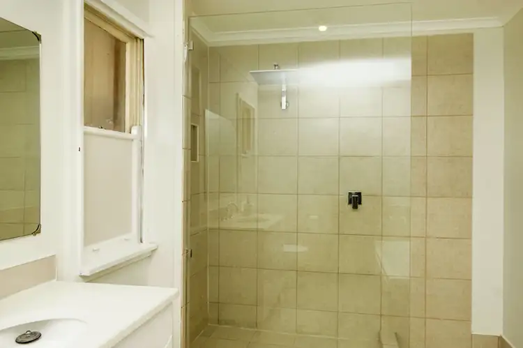 Sixth view of Homely house listing, 116 Hughes St, Deniliquin NSW 2710
