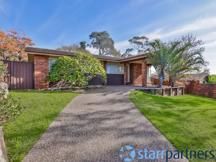 8 Lawn Ave, Bradbury NSW 2560