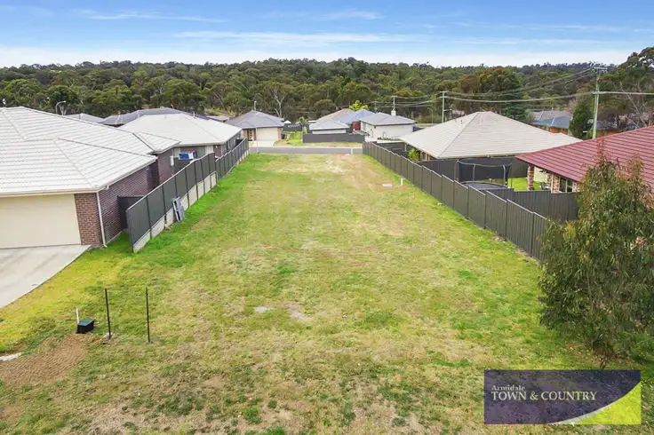 27 Arundel Drive, Armidale NSW 2350