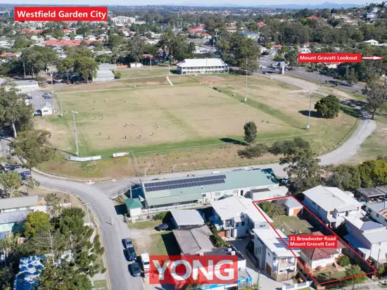 Second view of Homely house listing, 31 Broadwater Road, Mount Gravatt East QLD 4122