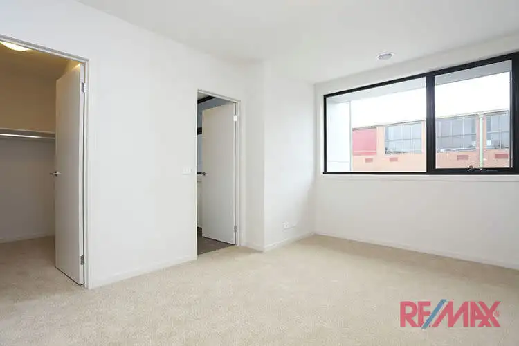 Fourth view of Homely townhouse listing, 4/1 Cnr King George Parade & Queen Street, Dandenong VIC 3175