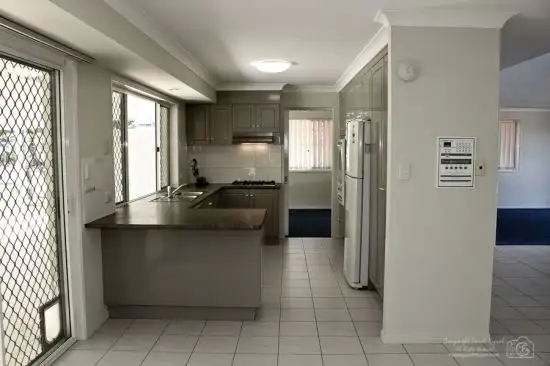 Fourth view of Homely house listing, 8 Swan Lake Cr, Calamvale QLD 4116