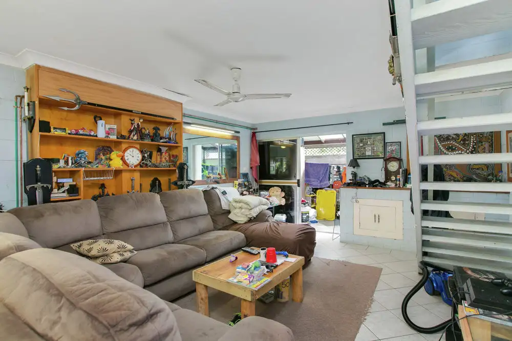 Main view of Homely townhouse listing, 3/4 Crathern Close, Edge Hill QLD 4870