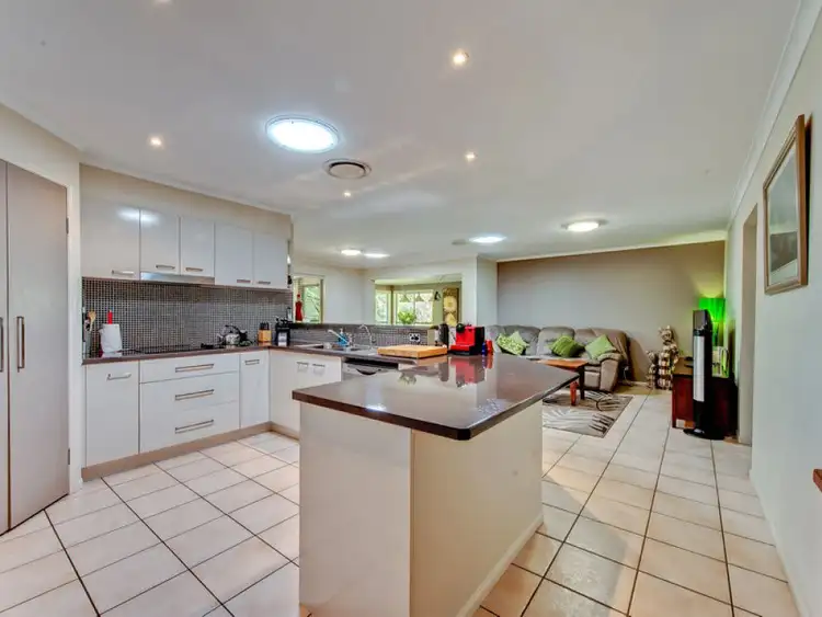 Sixth view of Homely house listing, 11 Muscovy Place, Forest Lake QLD 4078