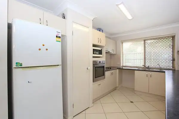 Fourth view of Homely house listing, 2 Sunny Street, Doolandella QLD 4077
