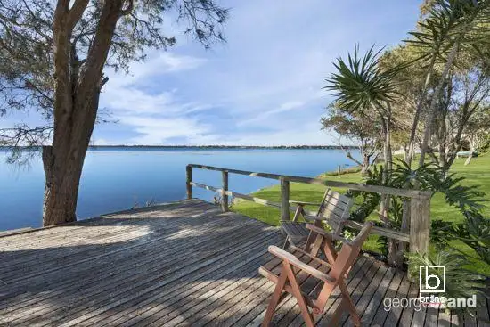 139 The Corso, Gorokan NSW 2263