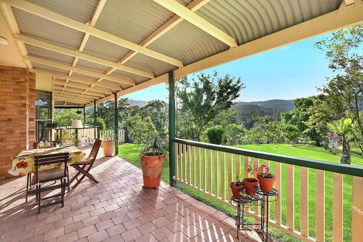 24 Glenfern Road, West Woombye QLD 4559