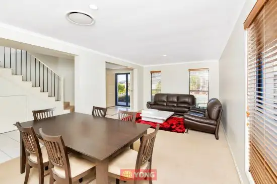 Second view of Homely house listing, 8 Lancaster Circuit, Stretton QLD 4116