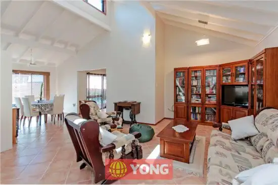 23 Saffron St, Robertson QLD 4109