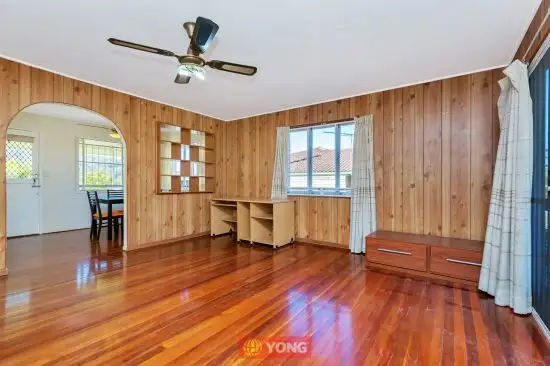 Second view of Homely house listing, 17 Gonzales St, Macgregor QLD 4109