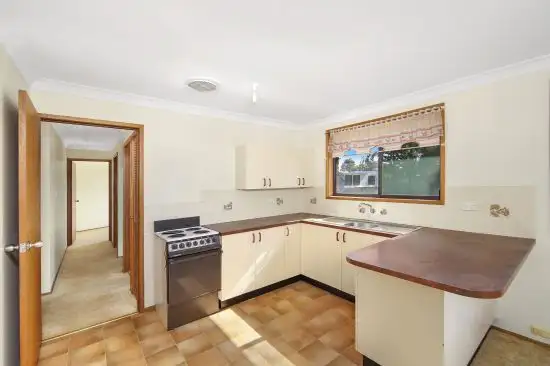 Third view of Homely semi-detached listing, 1/7 Anembo Avenue, Summerland Point NSW 2259