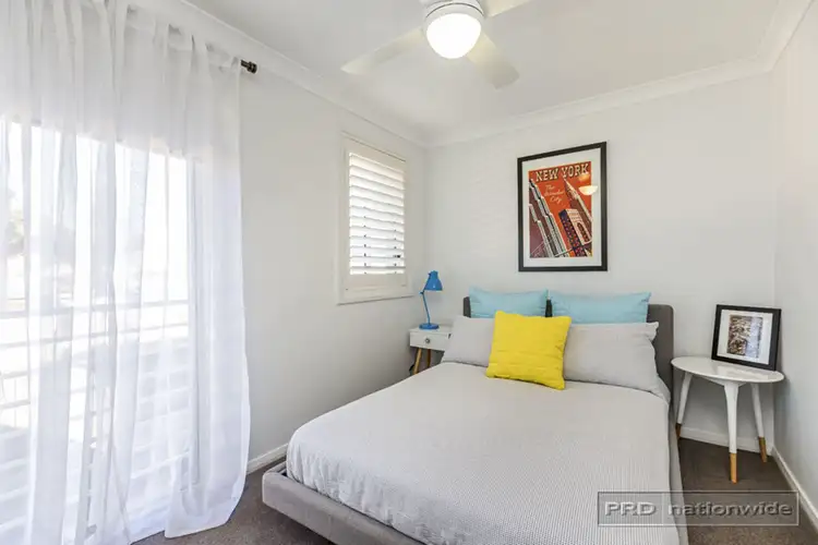 Fourth view of Homely house listing, 5/66 Carrington Street, Mayfield NSW 2304