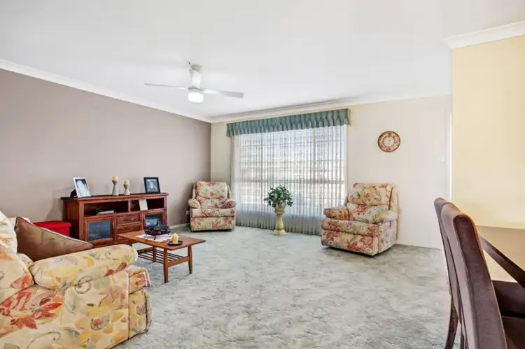Fourth view of Homely house listing, 37 Hilldale Drive, Cameron Park NSW 2285