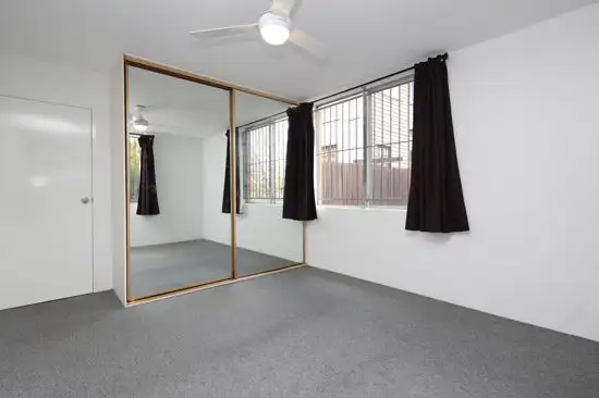 Fourth view of Homely unit listing, 2/772 Logan Road, Holland Park QLD 4121