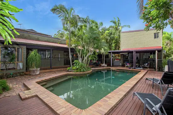 8 Wilpena Court, Springwood QLD 4127