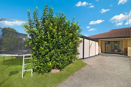 Fourth view of Homely semi-detached listing, 2/25 Riviera Ave, Tweed Heads West NSW 2485