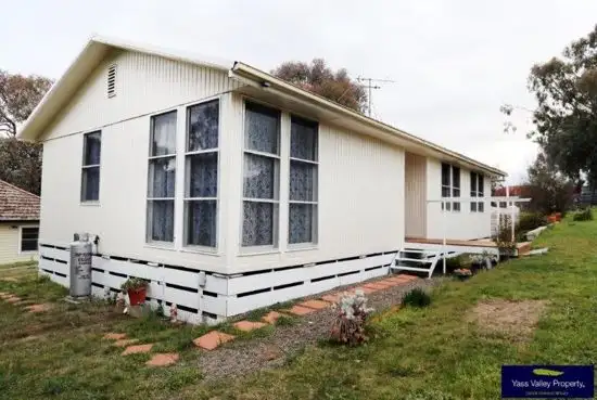 89 Stephens Street, Binalong NSW 2584