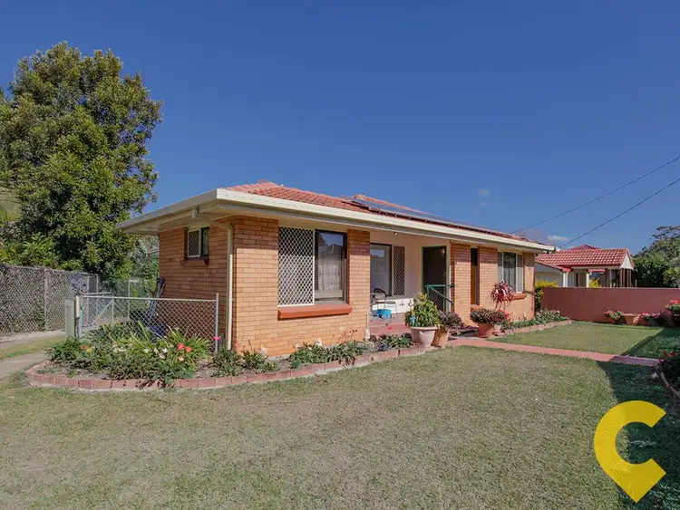 1 Crest Street, Kallangur QLD 4503