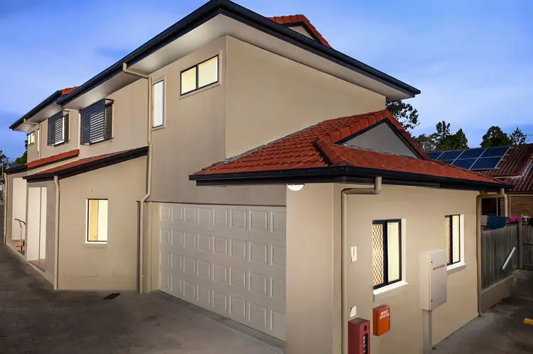 2/19 Daniells Street, Carina QLD 4152