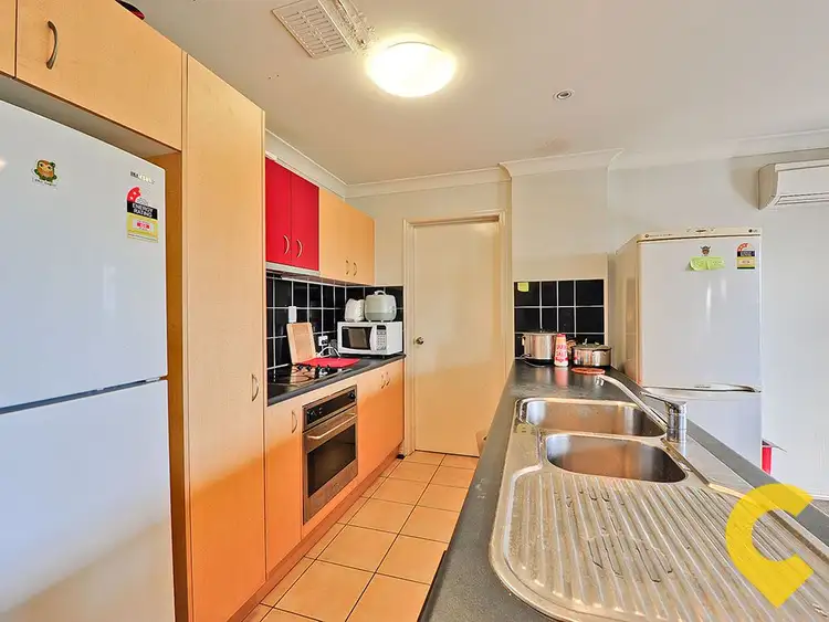 Fourth view of Homely unit listing, Z5/13 Richmond Road, Morningside QLD 4170