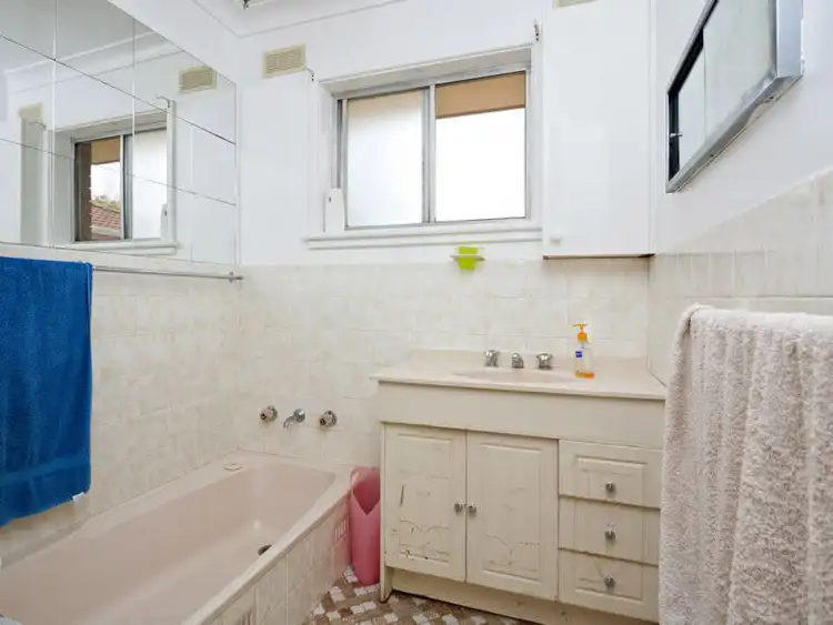 Seventh view of Homely house listing, 5 Coogan Street, Mount Austin, Wagga Wagga NSW 2650