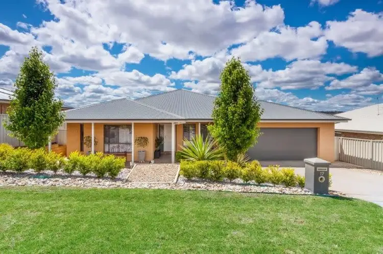 Main view of Homely house listing, 17 Marylands Way, Bourkelands, Wagga Wagga NSW 2650