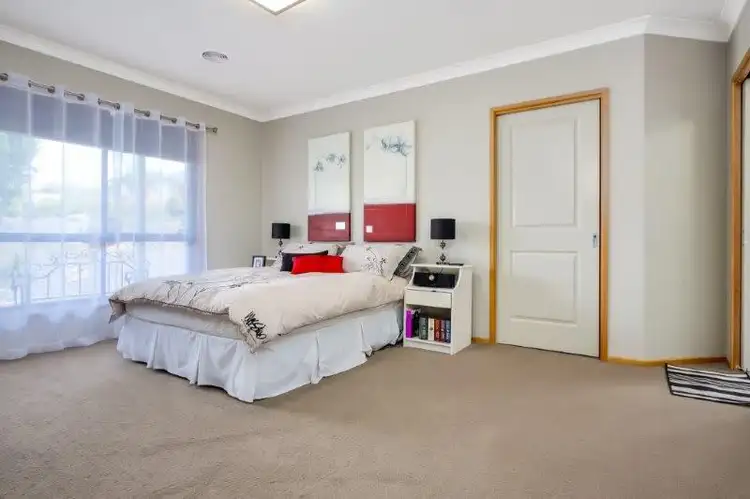 Sixth view of Homely house listing, 17 Marylands Way, Bourkelands, Wagga Wagga NSW 2650
