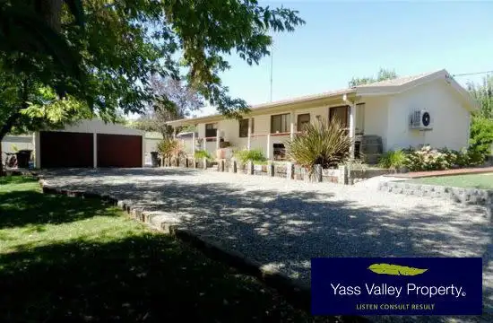 12 Grampian Street, Yass NSW 2582