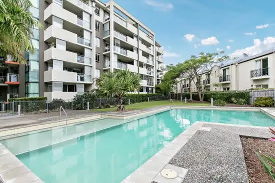 2102/12 Executive Drive, Burleigh Waters QLD 4220