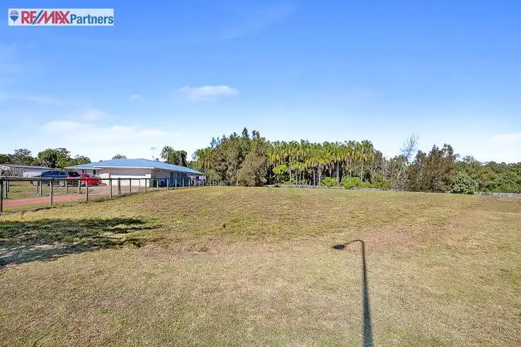 5 Emperor Court, Craignish QLD 4655