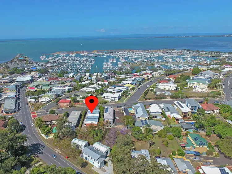 Main view of Homely unit listing, 2/11 Arnold Street, Manly QLD 4179