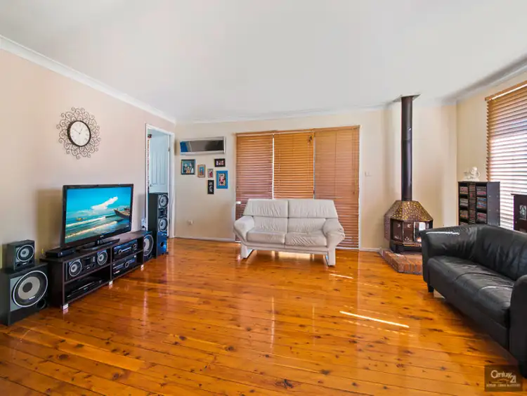 Second view of Homely house listing, 2 Silverdale Road, Wallacia NSW 2745