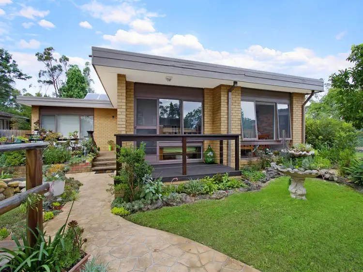 Sixth view of Homely house listing, 82 St Georges Crescent, Faulconbridge NSW 2776