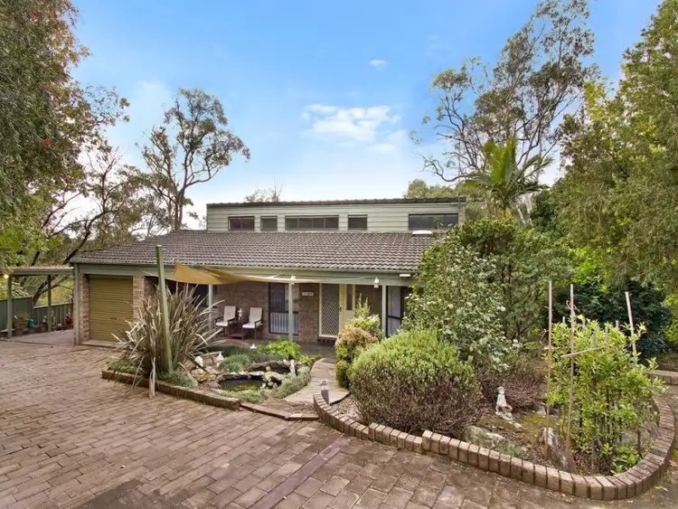 6 Gullalie Circle, Blaxland NSW 2774