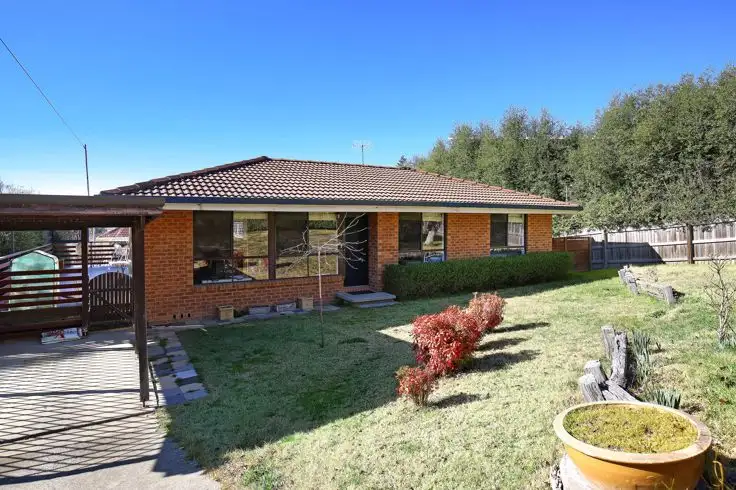 5 Laurence Avenue, Armidale NSW 2350