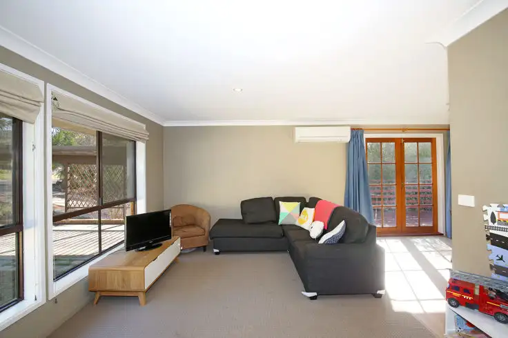 Fifth view of Homely house listing, 5 Laurence Avenue, Armidale NSW 2350