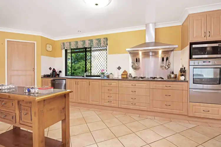 7 Andersson Court, Highfields QLD 4352