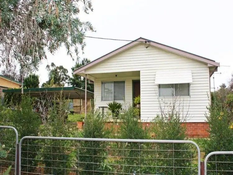 29 Hammond, Junee NSW 2663
