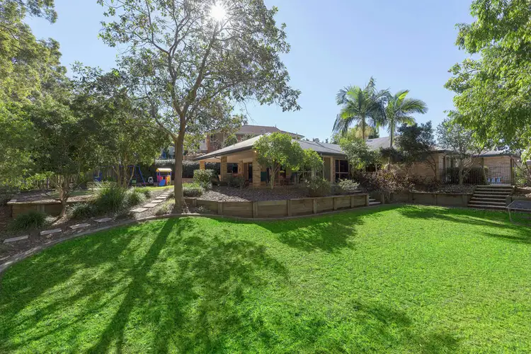 5 Major Court, Cashmere QLD 4500