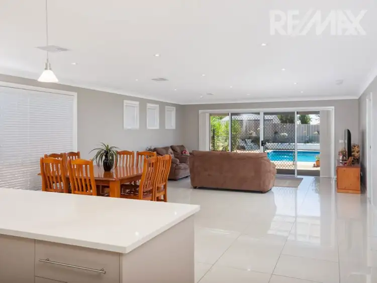 Fourth view of Homely house listing, 2/2 Clarence Place, Tatton NSW 2650