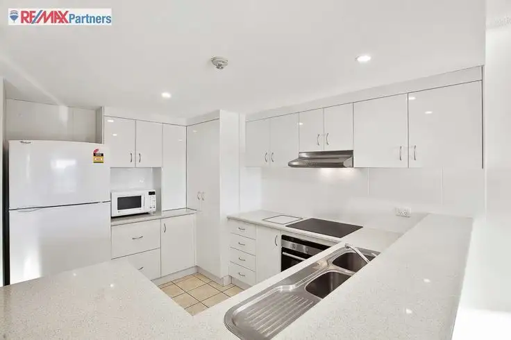 27/397 Esplanade, Torquay QLD 4655
