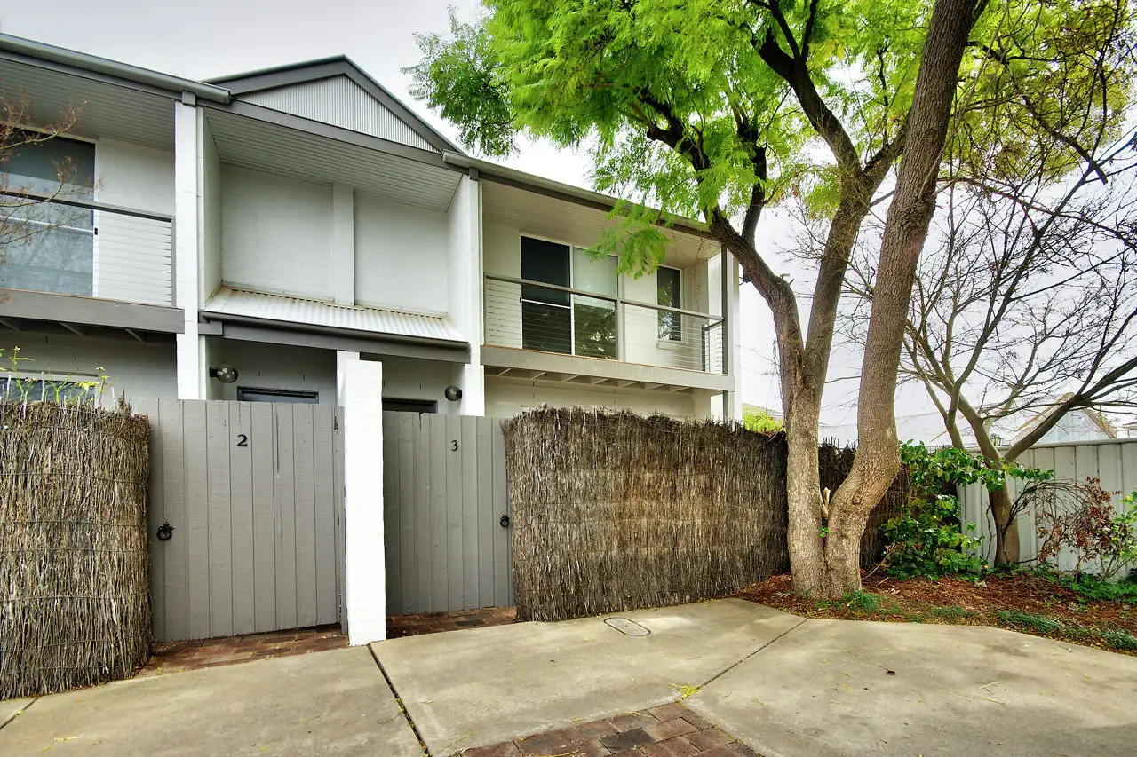 Main view of Homely townhouse listing, 3/432 Charlotte Street, Deniliquin NSW 2710