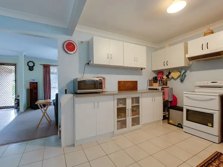 Fifth view of Homely house listing, 7 Kristy Court, Morayfield QLD 4506
