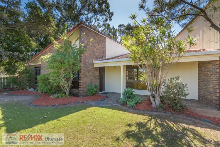 24 Vista Court, Newport QLD 4020