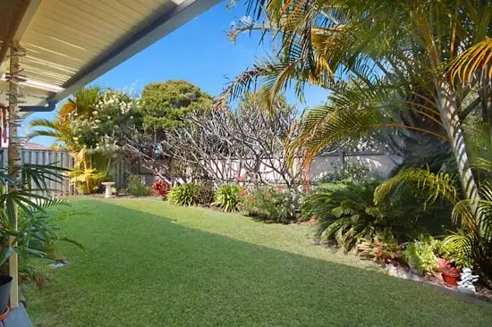 Sixth view of Homely house listing, 2/15 Albatross Circuit, Tweed Heads West NSW 2485